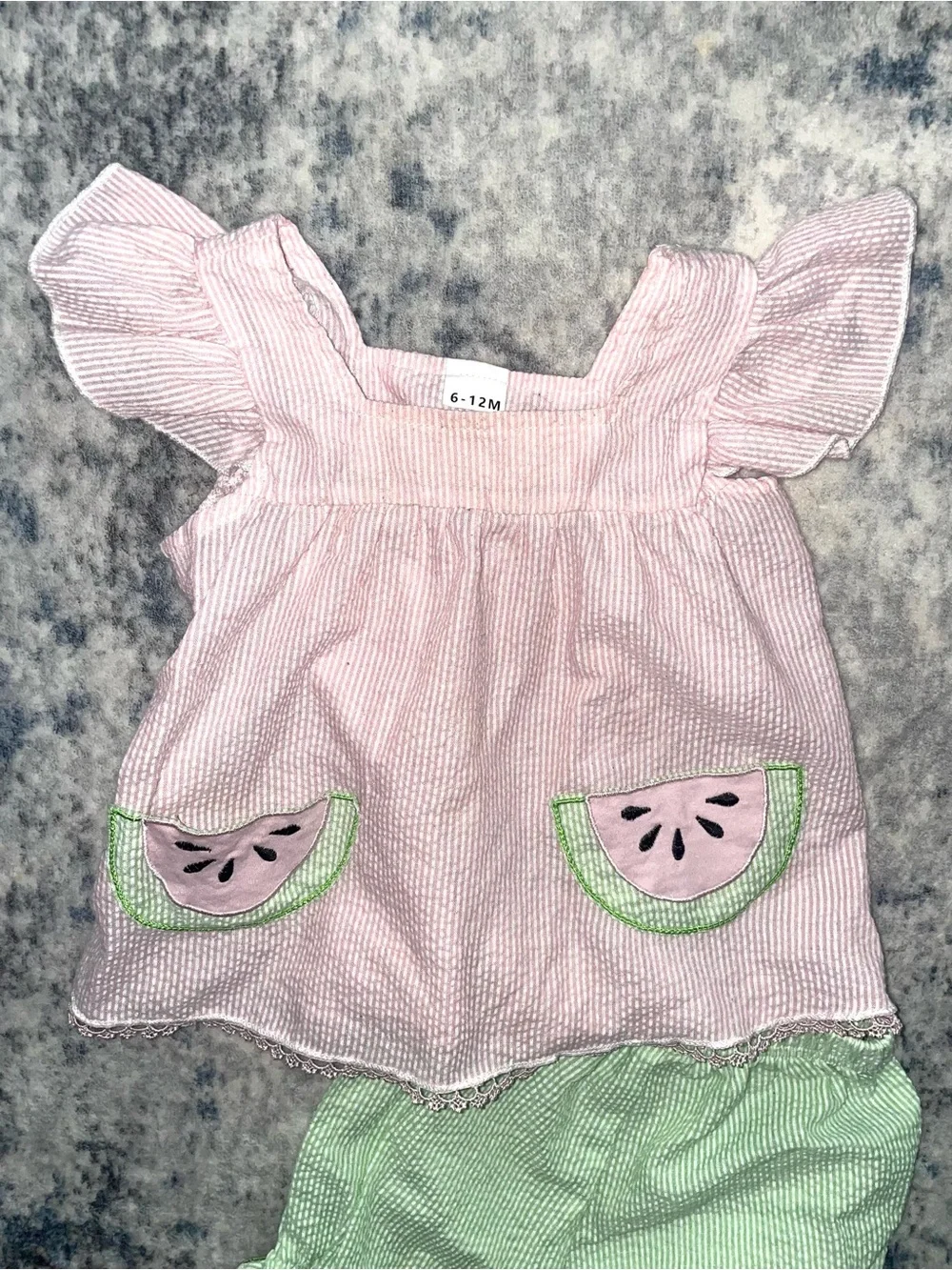 Watermelon outfit set size 6-12 months